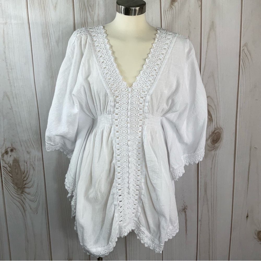 NWT Blanco cover up Size L